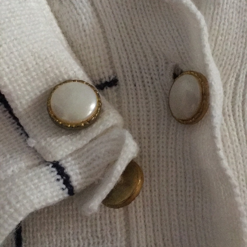 💐VTG 60s acrylic button down sweater - Picture 5 of 11